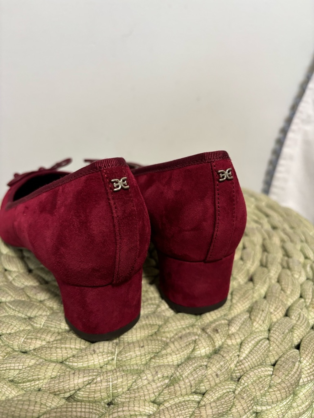 NEW Sam Edelman Rinda Wine Suede Low Block Heel Pumps - Picture 7 of 9